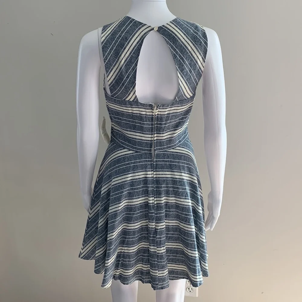 Altar’d State Skater dress New with tags, Size Small, open back area, super cute - Picture 3 of 9